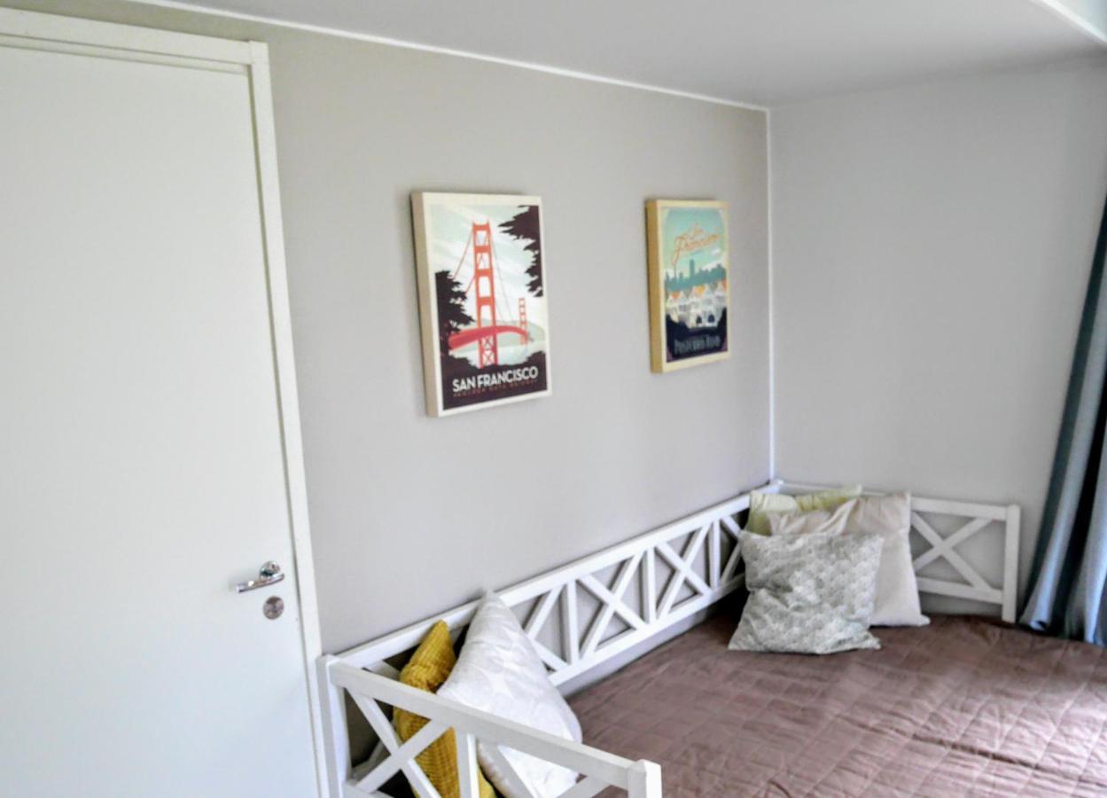 Cozy 4 Person Guesthouse On Quiet Residential Area Оулу Экстерьер фото